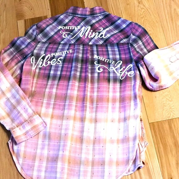 Girl's Bleached Painted Shirt, Size 14: Upcycled Inspirational Purple Plaid Top - Picture 7 of 9